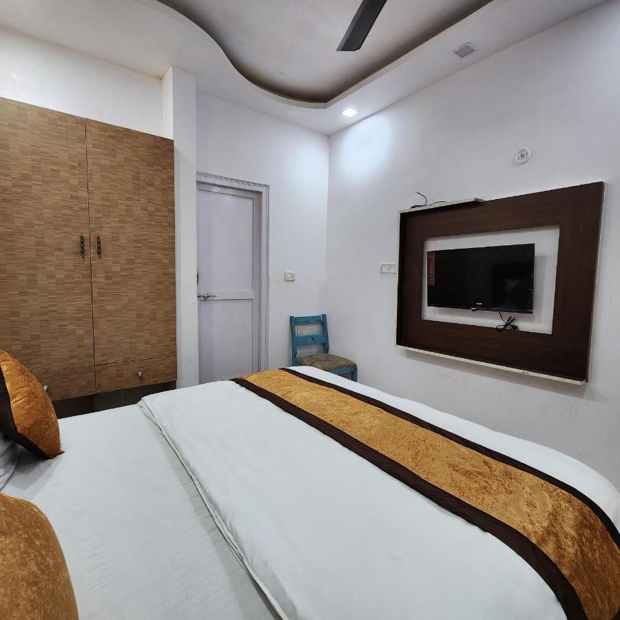 Hotel Royal Afghan Нью-Делі Екстер'єр фото